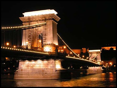 Budapest - Lnchid Bridge